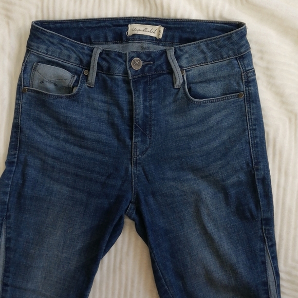 Unique jeans by Unpublished - Picture 8 of 11